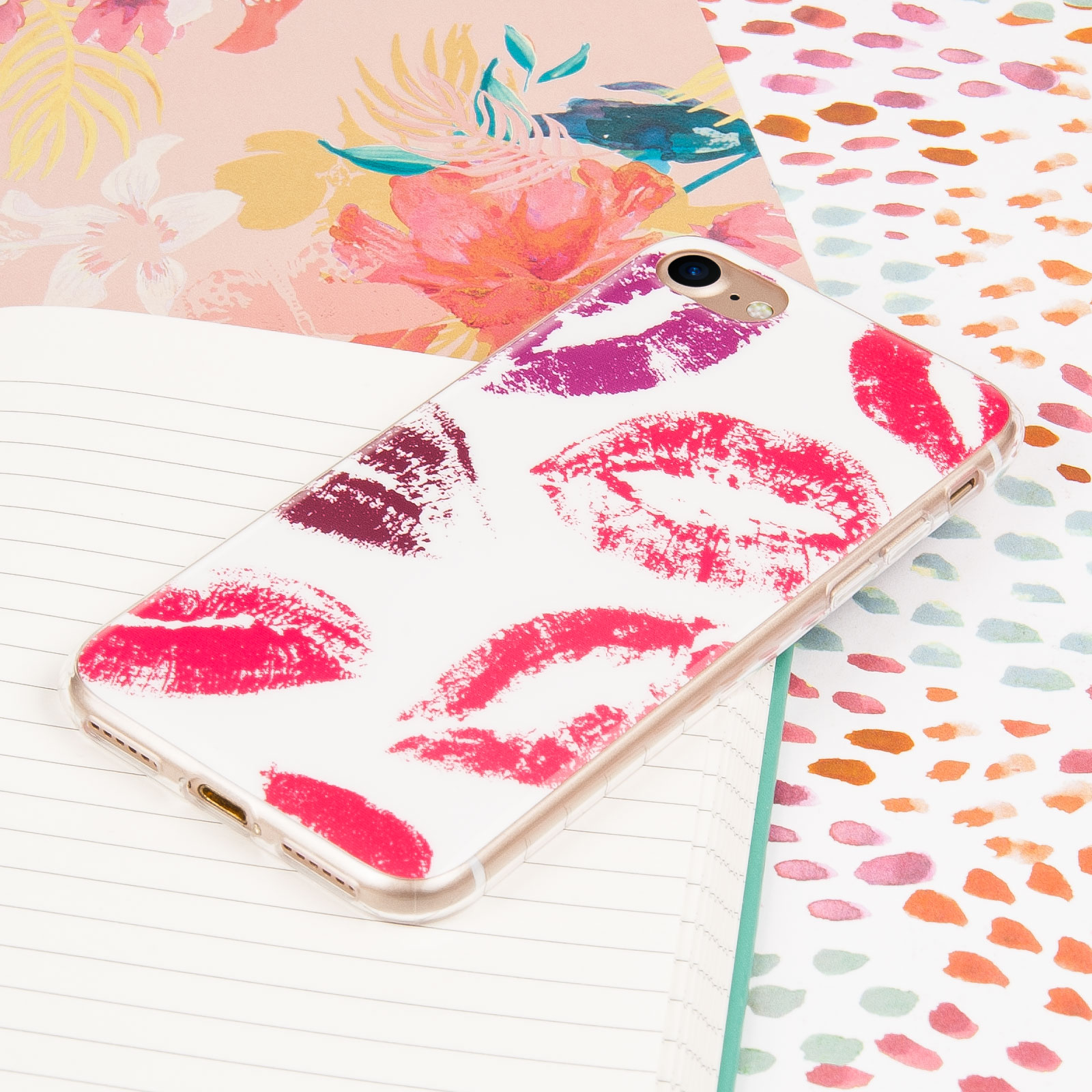 YouSave Accessories iPhone 7 Gel Case - Lips
